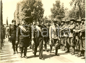Fotografia d'epoca originale 1935 VENEZIA Duca Genova e Conte VOLPI all'Esposizione 1