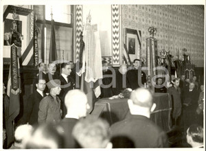 Fotografia d epoca originale 1935 MILANO Inaugurazione nuovo vessillo PRO ESERCITO al Castello Fotografia 1