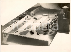 Fotografia d epoca originale 1937 Torino plastico P.zza Castello statua Duca d Aosta 1