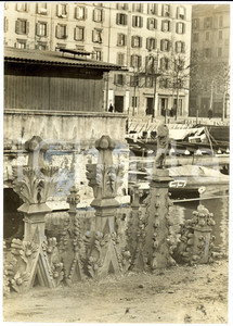 Fotografia d epoca originale 1940 MILANO Guglie sulla via del Naviglio con Fabbrica del Duomo Fotografia 1