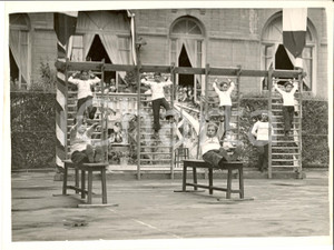 Fotografia d epoca originale 1934 MILANO Esercizi ginnici BALILLA Istituto GONZAGA Fotografia 1