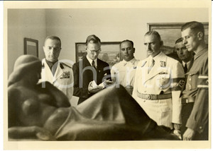 Fotografia d epoca originale 1939 WIEN Bernhard RUST e Giuseppe BOTTAI a una mostra di giovani artisti Foto 1