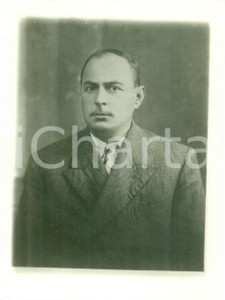 Fotografia d epoca originale 1937 MILANO ? Giovanni PARISI vince Lotteria di TRIPOLI Fotografia cm 6 x 8 1