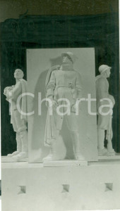 Fotografia d epoca originale 1935 TORINO Monumento al Duca d AOSTA Plastico in gesso FOTOGRAFIA 1