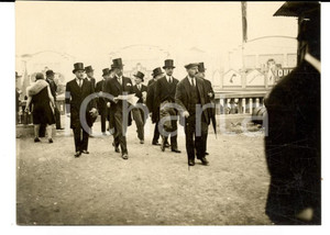 Fotografia d epoca originale 1930 Fiera di PARIGI Francia Arrivo del ministro Giuseppe BOTTAI Foto 11x8 1