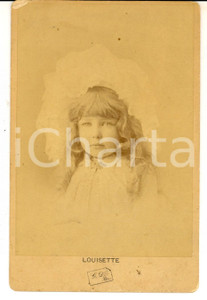 Fotografia d epoca originale 1880 ca PARIGI Ritratto di bambina con cappello bianco Foto LOUISETTE 1