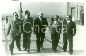 Autografo originale 1949 PREMIO TARANTO Francesco FLORA Renato RIZZO con alcuni giurati AUTOGRAFI 1