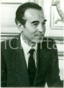 Fotografia d epoca originale 1981 PARIS Ministro Robert BADINTER su abolizione pena di morte Fotografia 1