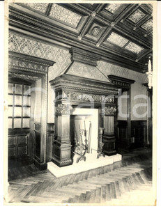 Fotografia d epoca originale 1970 ca AREA TORINESE Salone di un castello  Camino Foto HAUS 24x18 1