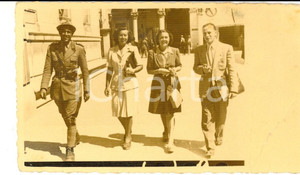 Fotografia d epoca originale 1942 PADOVA Dino AMADEI e Roberto BELLOCCO con le mogli Foto cartolina 1