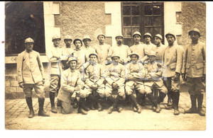 Fotografia d epoca originale 1915 ca WW1 FRANCE Soldats 90e rÃ©giment GRENADIERS Photo carte postale 1