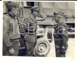 Fotografia d epoca originale 1945 LIBERAZIONE BOLOGNA Sir ALEXANDER, il gen. KEYES e il gen. UTILI Foto 13x10 1