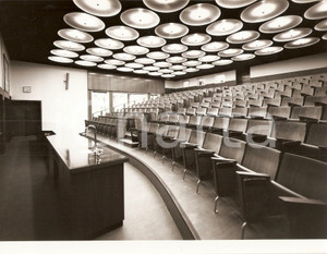 Fotografia d epoca originale 1950 ca Università di PAVIA Aula di chimica FOTO ARTISTICA Guglielmo CHIOLINI 1 1