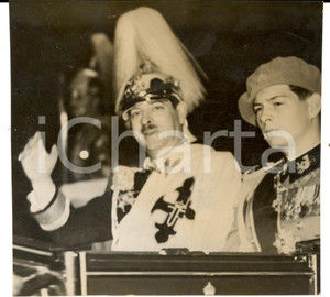 1939 ROMANIA Re Carlo II festeggia il suo 46° compleanno con il principe Michele