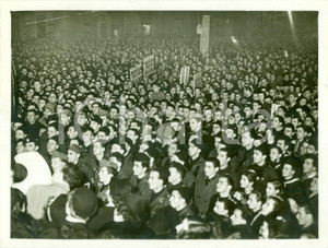 Fotografia d epoca originale 1937 MILANO Maestranze Manifatture filatura ascoltano DUCE Fotografia 1