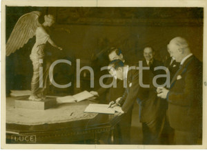 Fotografia d epoca originale 1937 ROMA Galeazzo CIANO firma accordo italoinglese per MEDITERRANEO Foto 1 1