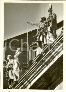Fotografia d epoca originale 1939 CITTA  DEL VATICANO Conclave in corso  La prima fumata Ã¨ nera Fotografia 1