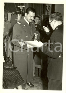 Fotografia d epoca originale 1938 MILANO Giornata SocietÃ  DANTE ALIGHIERI Distribuzione premi Fotografia 1