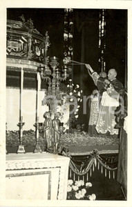 Fotografia d epoca originale 1938 MILANO Ildefonso SCHUSTER benedice l urna di SAN CARLO BORROMEO Fotografia 1