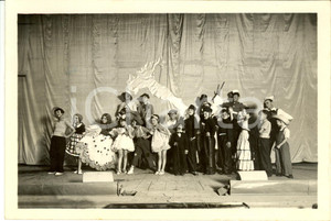 Fotografia d epoca originale 1934 NAPOLI Compagnia dell Opera Nazionale Balilla recita L ITALIA NUOVA Foto 1