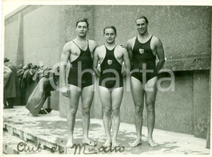 Fotografia d epoca originale 1940 ca MILANO Nuoto Squadra di Milano vince staffetta al TENNIS CLUB Fotografia 1