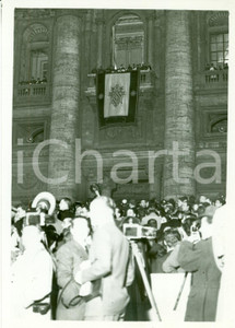 Fotografia d epoca originale 1939 ROMA Papa PIO XII impartisce prima benedizione alla folla Fotografia 1