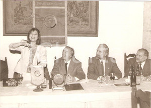 Fotografia d epoca originale 1990 ca PESARO Apneista Angela BANDINI ospite del PANATHLON CLUB Foto 1