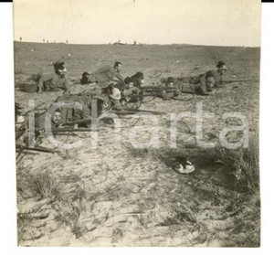 Fotografia d epoca originale 1912 HOMS LIBIA Bersaglieri difendono postazione nel deserto Foto 1