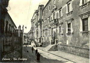 Cartolina originale da collezione 1959  CATANIA Veduta di via CROCIFERI Cartolina animata FG VG 1