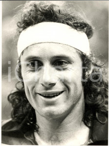 Fotografia d epoca originale 1980 ca MILANO TENNIS Primo piano di Guillermo VILAS Fotografia 1