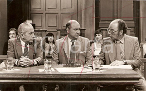 Fotografia d epoca originale 1975 ca ARGENTINA Scrittore FÃ©lix LUNA in un aula di tribunale Fotografia 1