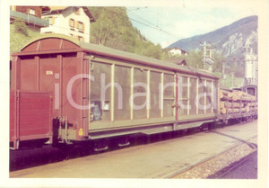 Fotografia d epoca originale 1975 ca SVIZZERA RhÃ¤tische Bahn Vagone trasporto tronchi 5114 Fotografia 1