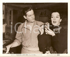 Fotografia d epoca originale 1949 TELL IT TO THE JUDGE Rosalind RUSSELL Pesce imbalsamato Norman FOSTER Foto 1