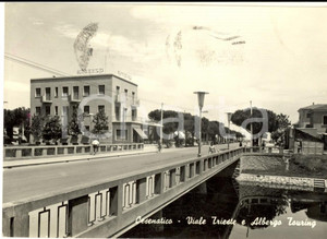 Cartolina originale da collezione 1957 CESENATICO FC Viale TRIESTE e Albergo TOURING Cartolina FG VG 1