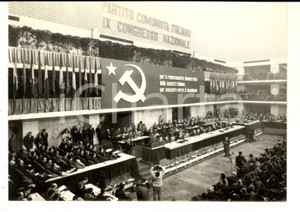 Fotografia d epoca originale 1960 ROMA EUR Palmiro TOGLIATTI apre il IX Congresso del Partito Comunista Foto 1