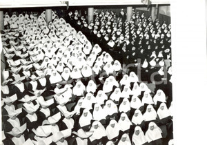 Fotografia d epoca originale 1959 TORINO Convegno della Federazione Italiana Religiose Ospedaliere  Foto 1