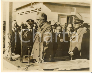 Fotografia d epoca originale 1938 CHATTANOOGA Franklin D. ROOSEVELT speaks at Chickamauga Dam  Photo 1