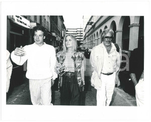 Fotografia d epoca originale 1987 CANNES John e Bo DEREK visitano la cittÃ   Fotografia 20x25 cm 1