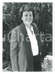Fotografia d epoca originale 1985 ca MILANO  CINEMA Liliana CAVANI Ritratto della regista  Foto 18x24 cm 1