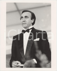 Fotografia d epoca originale 1985 ca ITALIA  TELEVISIONE Pippo BAUDO Ritratto presentatore  Foto 20x25 13 1