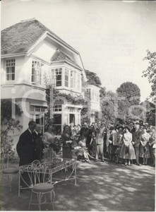 Fotografia d epoca originale 1953 LITTLEWICK GREEN Sir Rupert De La BERE opening ceremony of Redroofs Photo 1