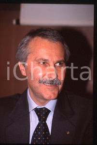 Fotografia d epoca originale Fabrizio de MIRANDA ITALY Portrait of an engineer 1995 ca  35mm vintage slide 7 1