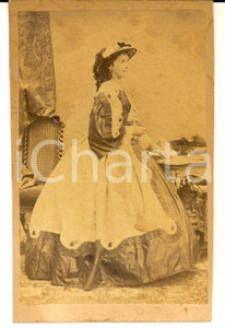 Fotografia d epoca originale 1870 ca WIEN Ritratto di nobildonna in abito da giorno Foto Carl HERBERTH CDV 1