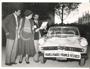 Fotografia d epoca originale 1955 ROMA II Rally del Cinema  Franca MARZI e Franco FESTUCCI su FIAT 1100 TV 1