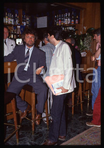 35mm vintage slide* 1992 TELEVISIONE - COSTUME Beppe GRILLO Gianni IPPOLITI (2)