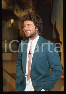 35mm vintage slide* 1984 "TE LO DO IO IL BRASILE" Beppe GRILLO in scena (5)
