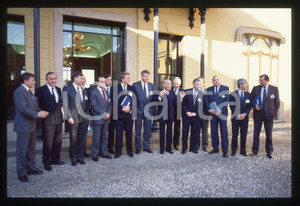 Fotografia d epoca originale 35mm vintage slide 1990 ca ITALIA Guido CARLI assemblea ministri economici UE 1
