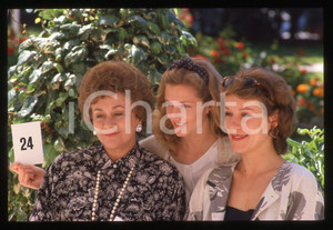 35mm vintage slide* 1988 CANNES Joan PLOWRIGHT Juliet STEVENSON (2)