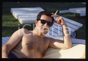 35mm vintage slide* 1986 VENEZIA Roman BALAYAN prende il sole al Lido Ritratto 2