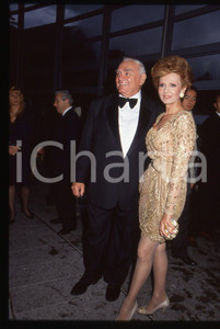 35mm vintage slide* 1992 CERNOBBIO VILLA ERBA Ernest BORGNINE Tova TRAESNAES (2)